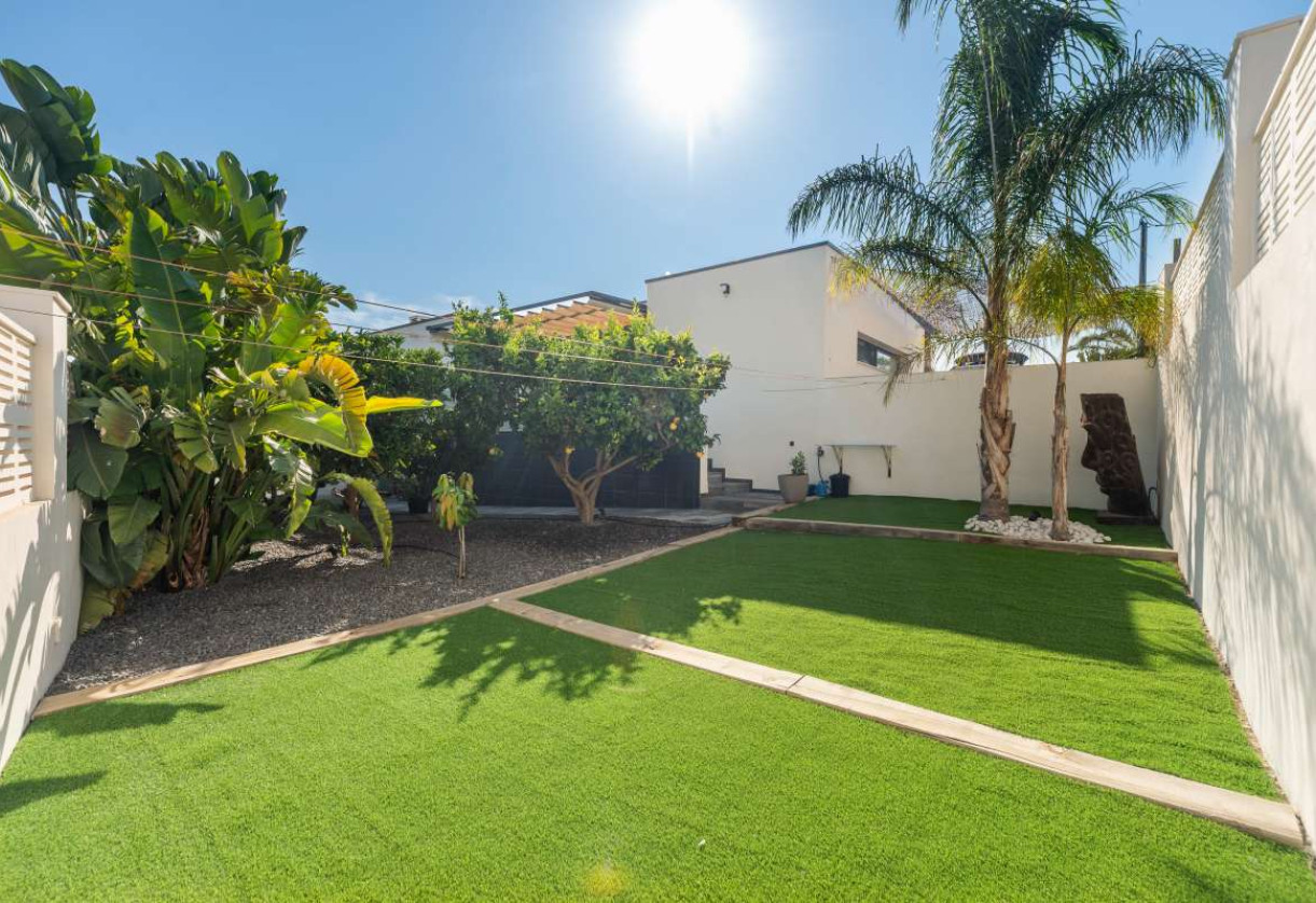 Sale · detached house · Calpe