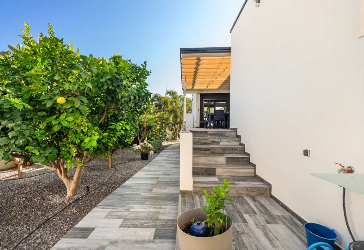 Sale · detached house · Calpe