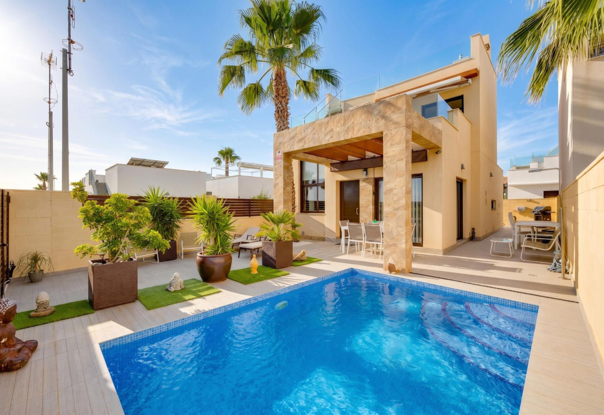 Sale · detached house · Rojales