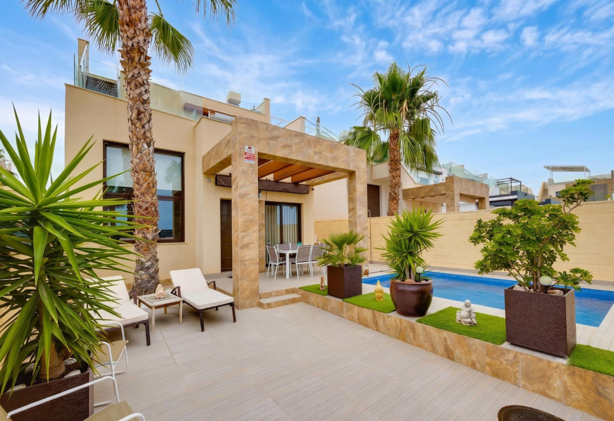 Sale · detached house · Rojales