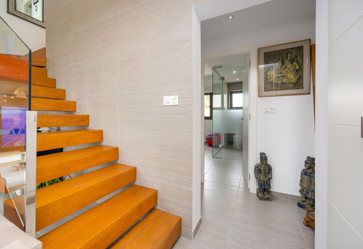 Sale · detached house · Rojales