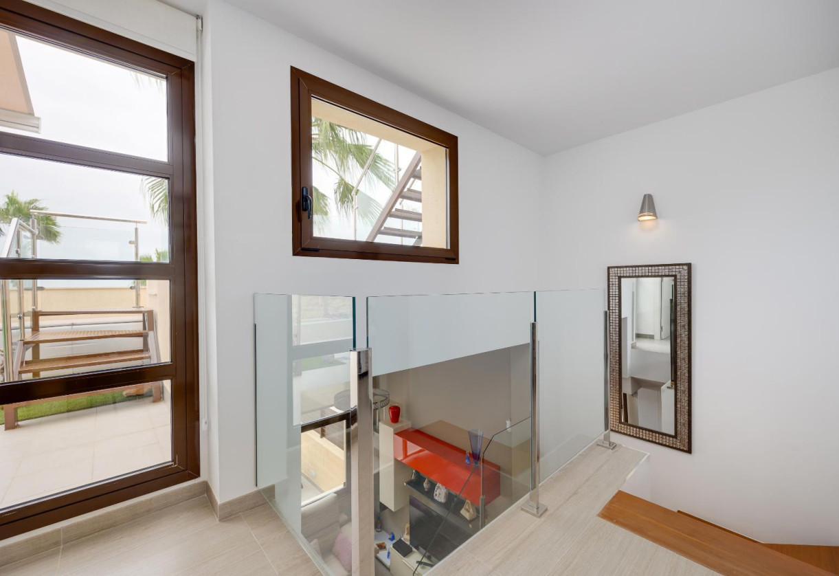 Sale · detached house · Rojales