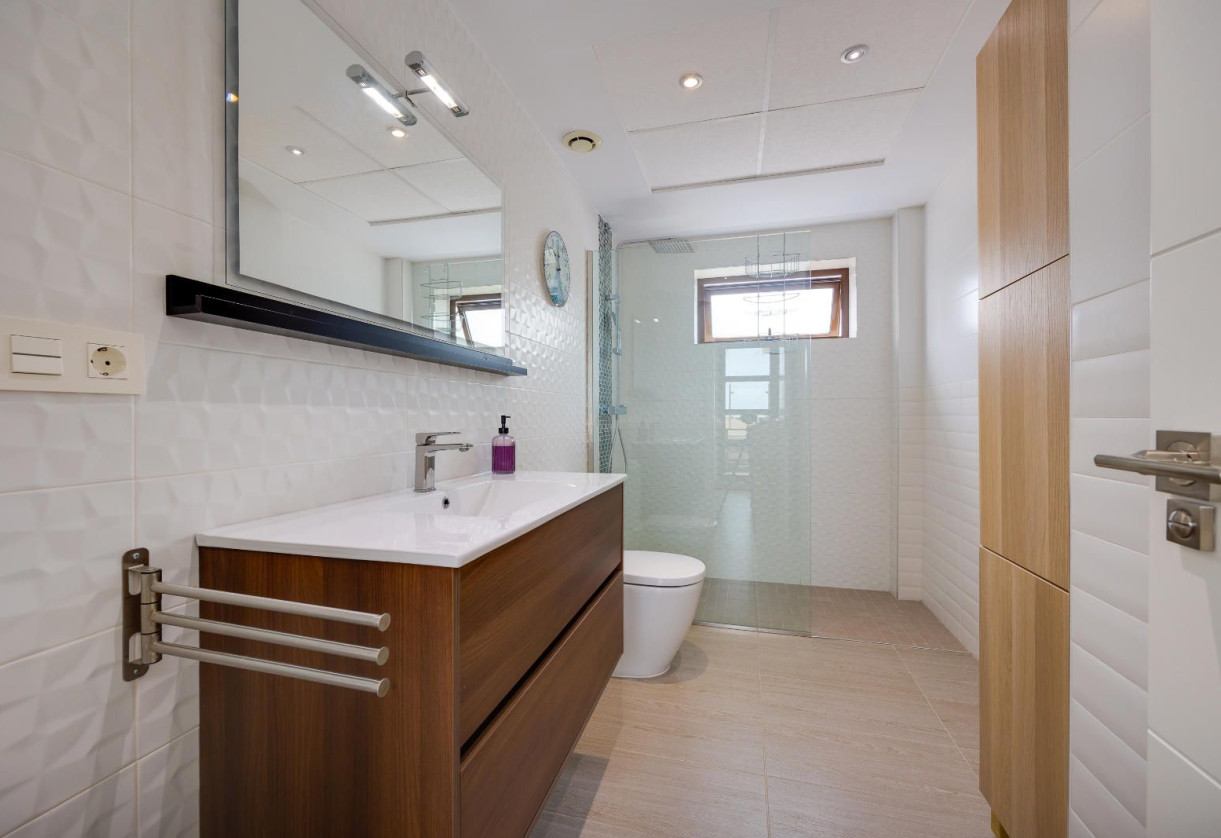 Sale · detached house · Rojales