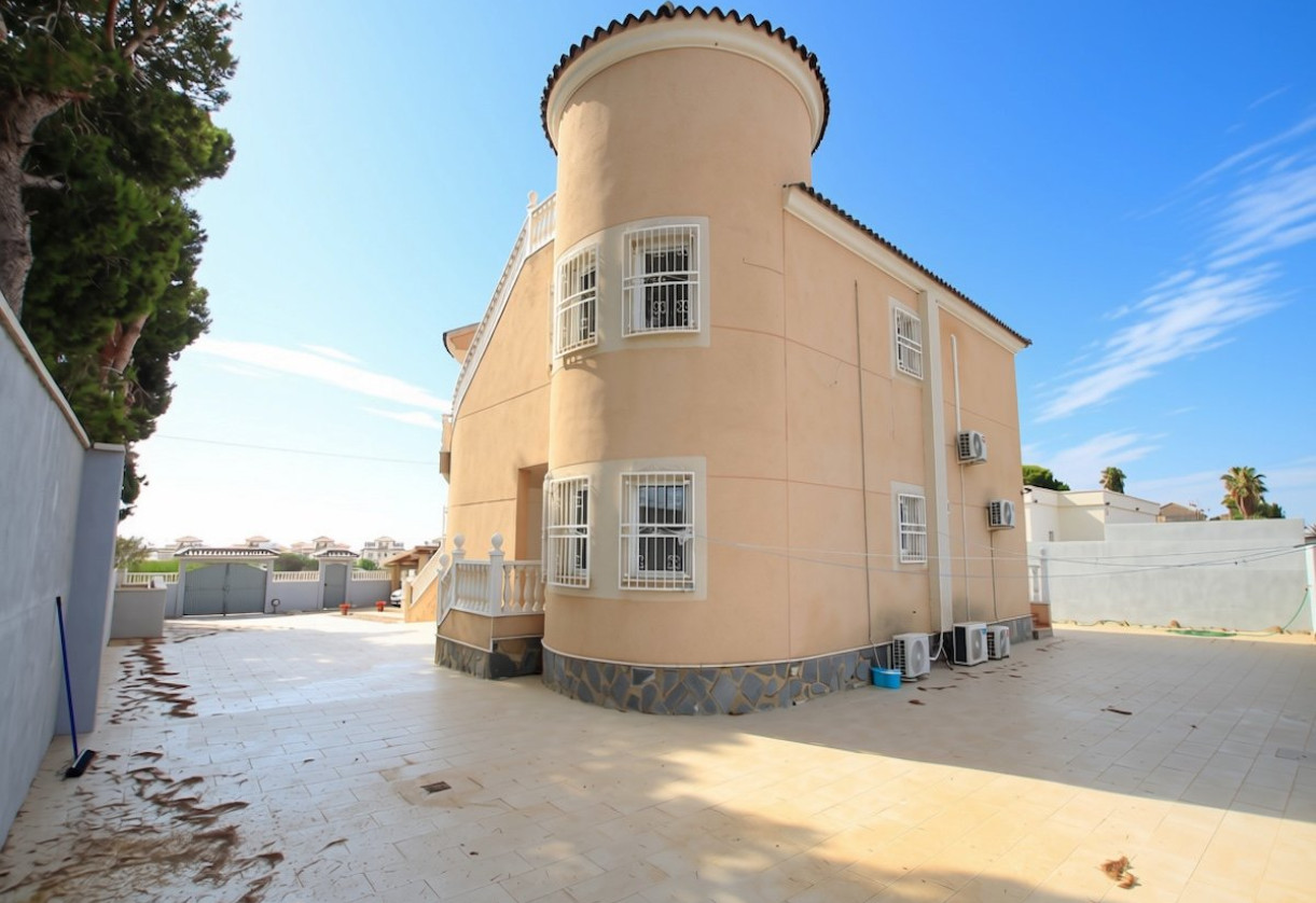 Reventa · Villa · Campoamor