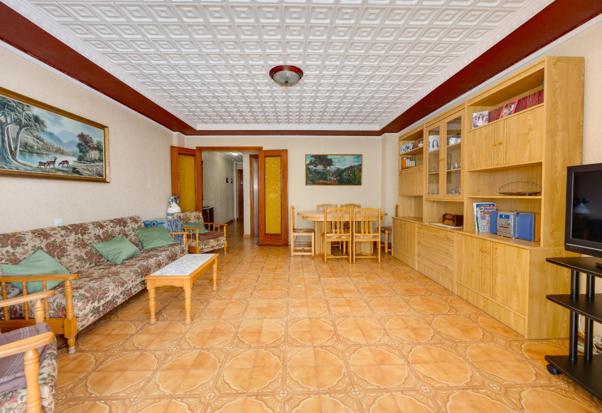 Sale · APARTAMENTO · Torrevieja · Playa del Acequión