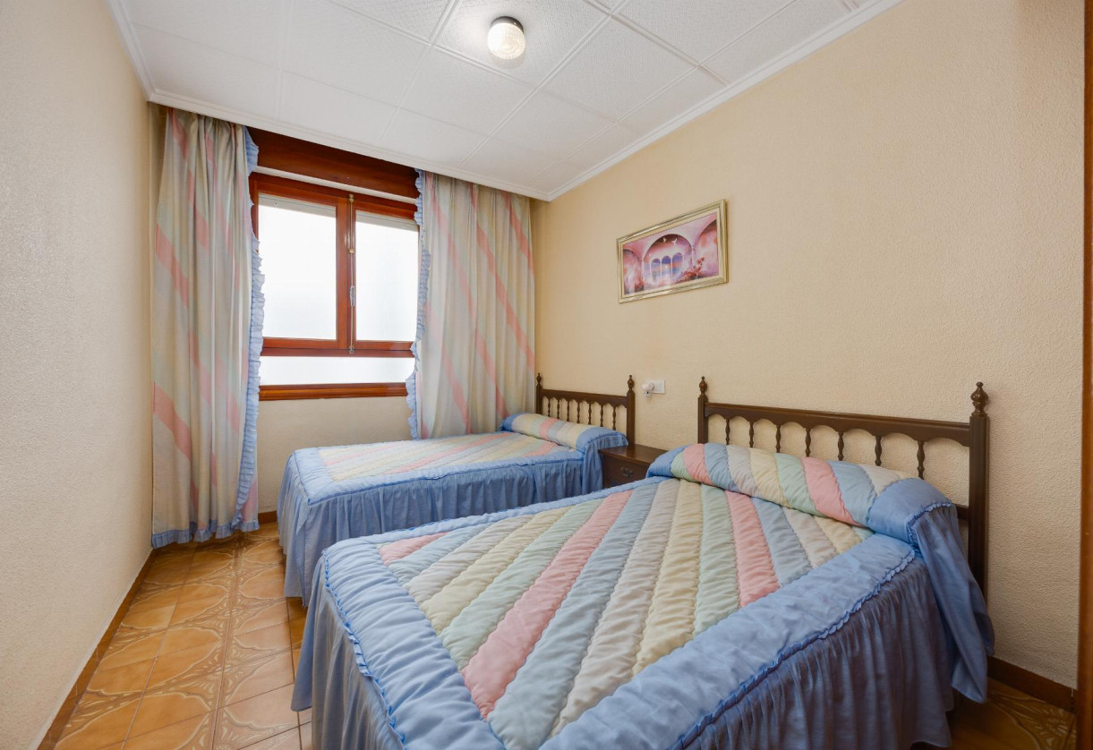 Sale · APARTAMENTO · Torrevieja · Playa del Acequión