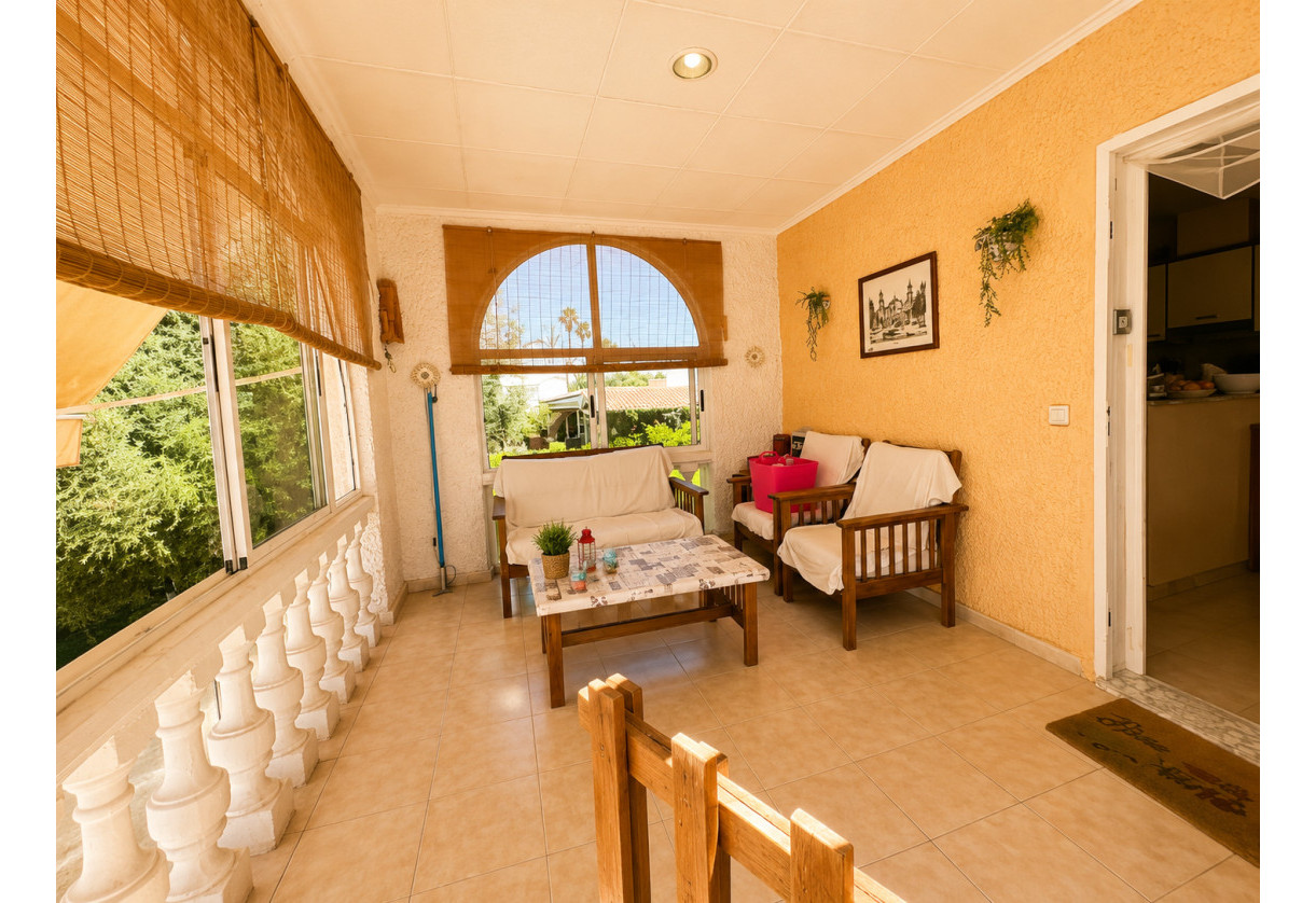 Sale · Villa · Torrevieja · LA SIESTA