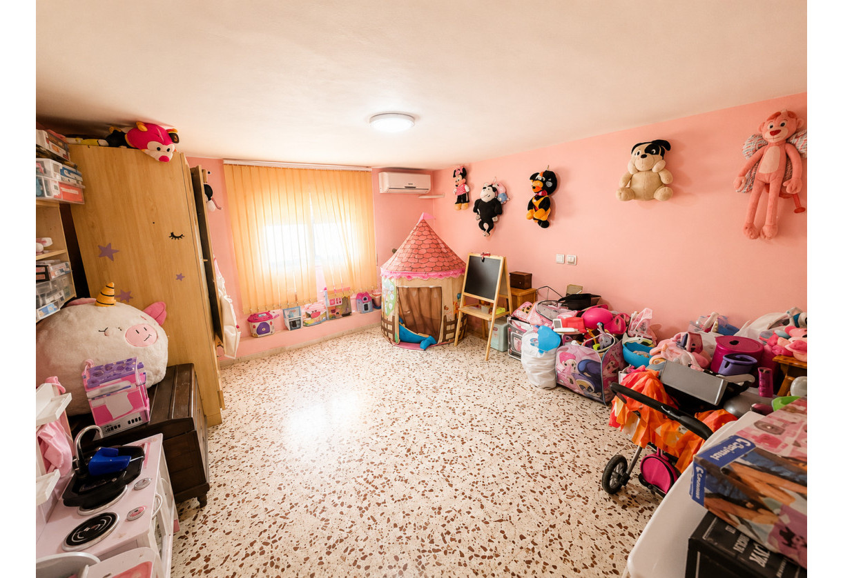 Sale · Villa · Torrevieja · LA SIESTA