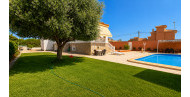 Sale · Villa · Torrevieja · LA SIESTA