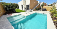 Sale · Villa · Orihuela Costa · La Zenia