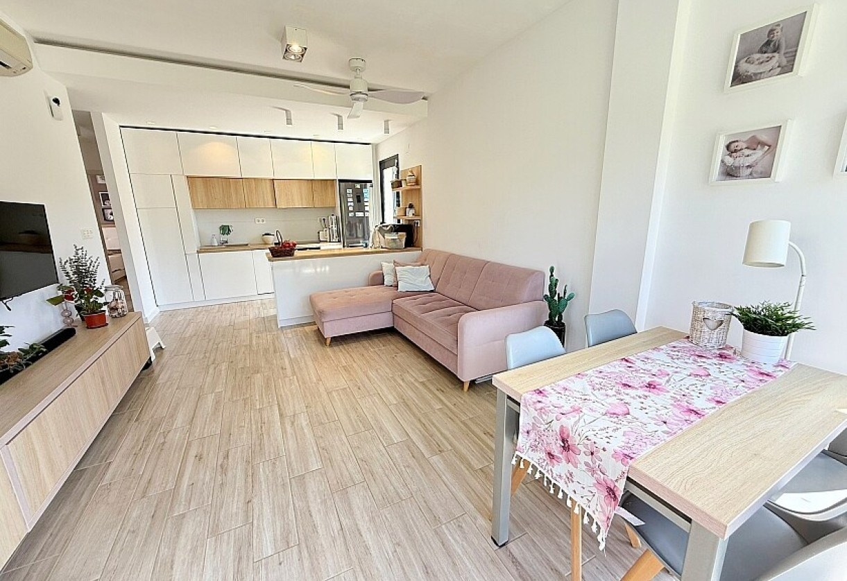 Sale · Villa · Orihuela Costa · La Zenia