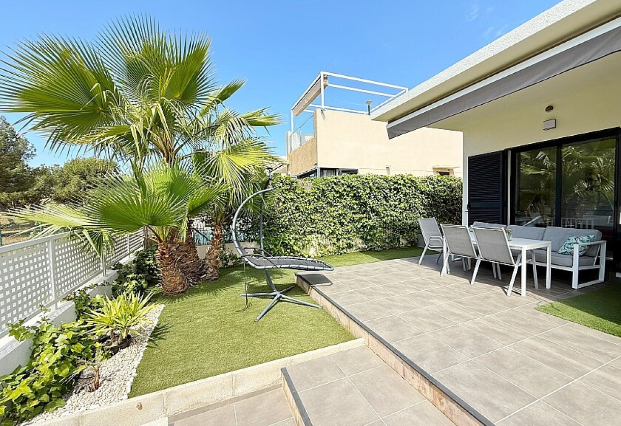 Sale · Villa · Orihuela Costa · La Zenia