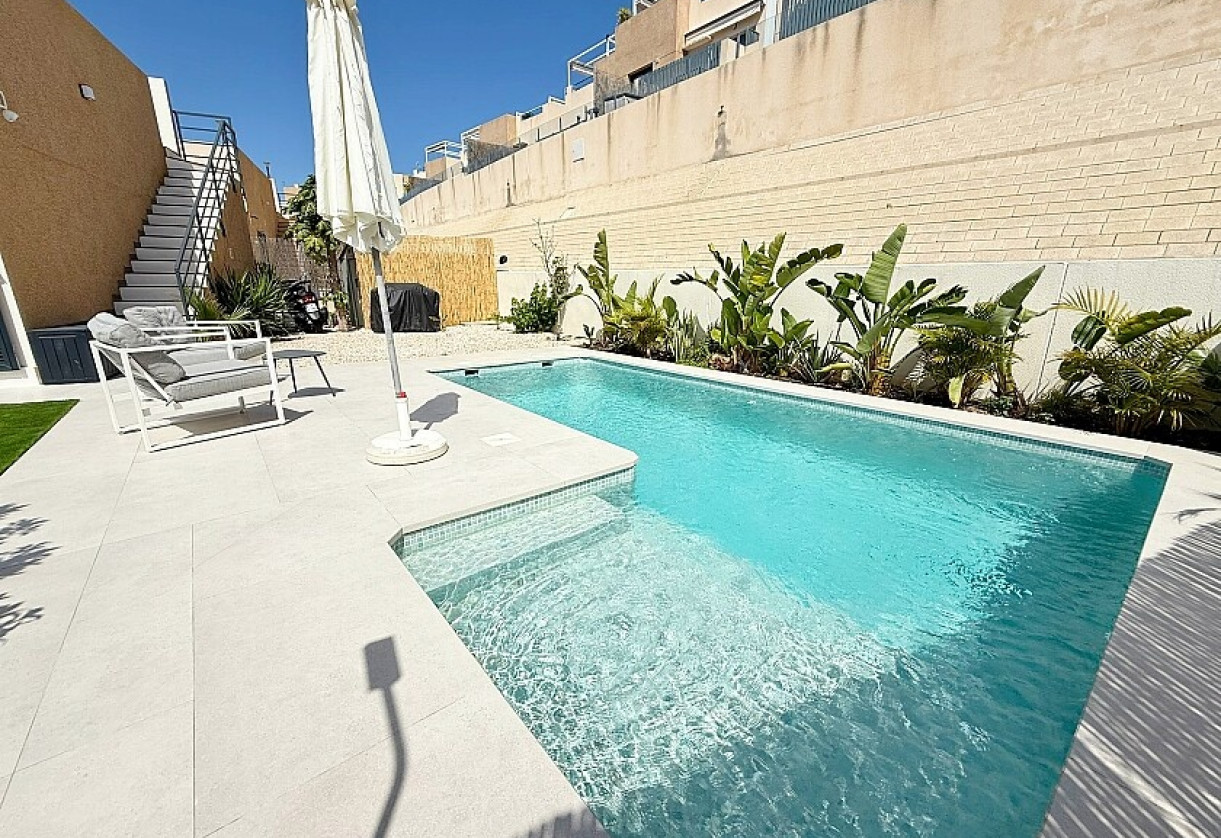 Sale · Villa · Orihuela Costa · La Zenia