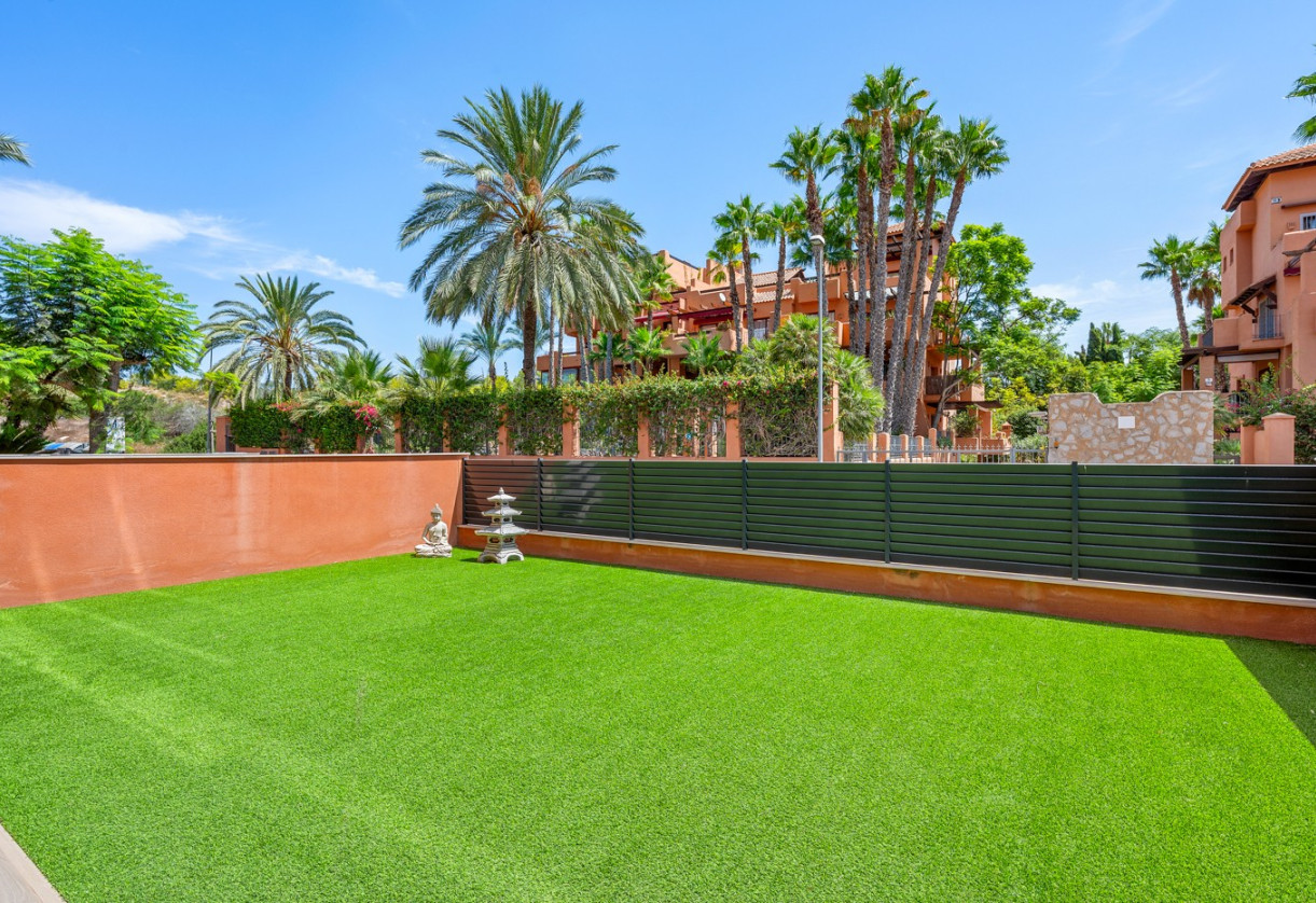 Rynek wtórny · Apartments · Villamartin · Lomas del Golf