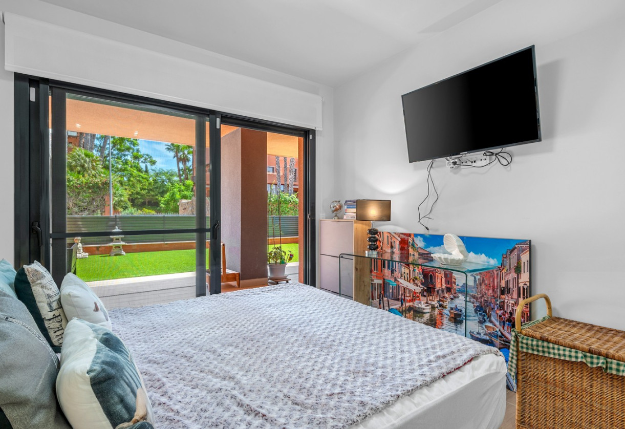 Rynek wtórny · Apartments · Villamartin · Lomas del Golf