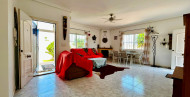 Rynek wtórny · - VILLA · Torrevieja · Urbanización San Luis