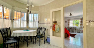 Rynek wtórny · - VILLA · Torrevieja · Urbanización San Luis