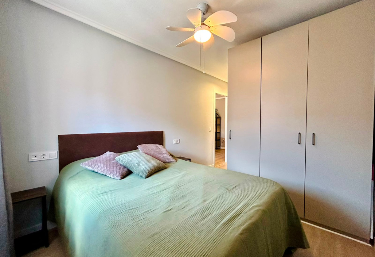 Rynek wtórny · - APARTMENT · Torrevieja Centro · Torrevieja