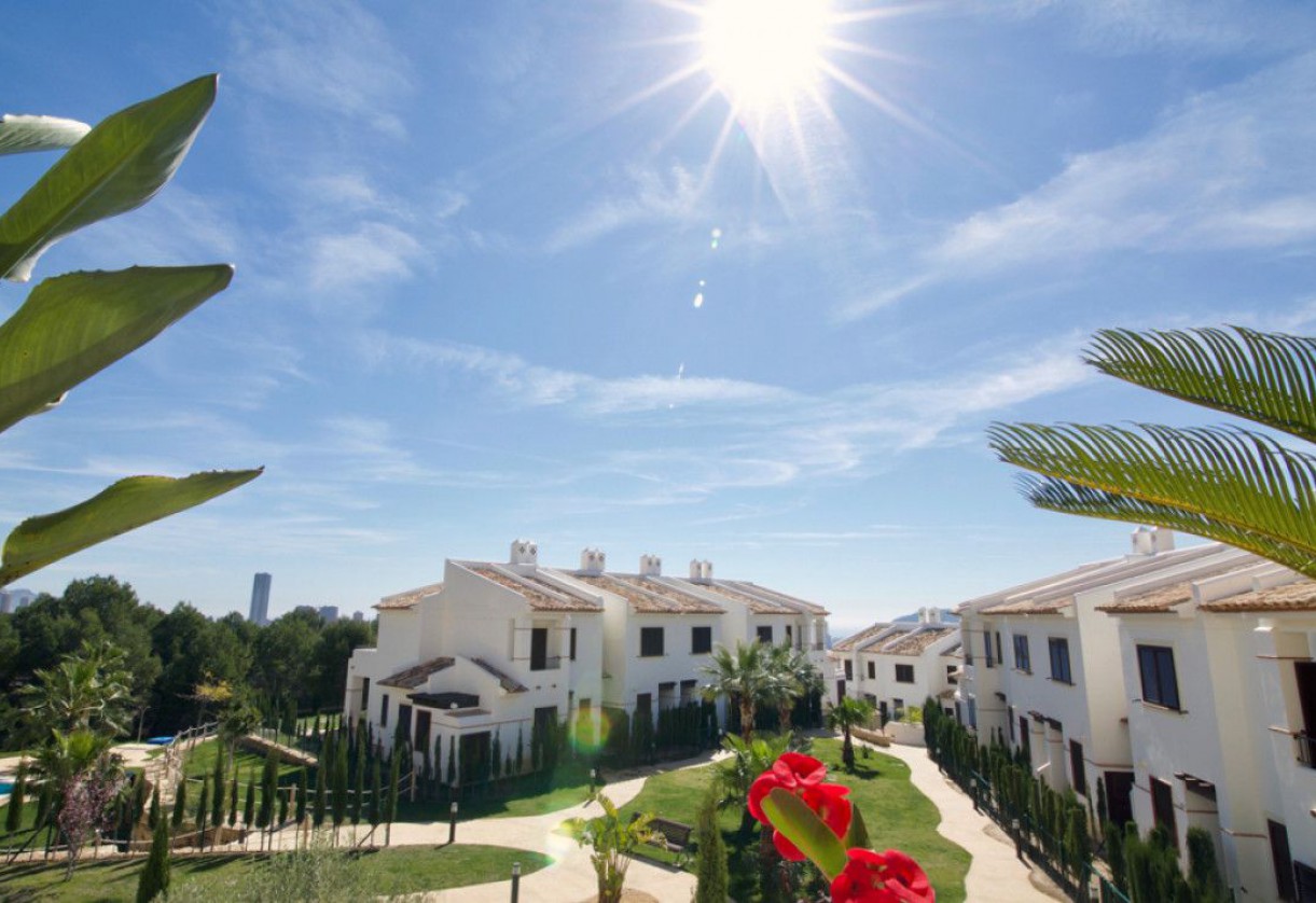 Nueva construcción  · Terraced Houses · Finestrat