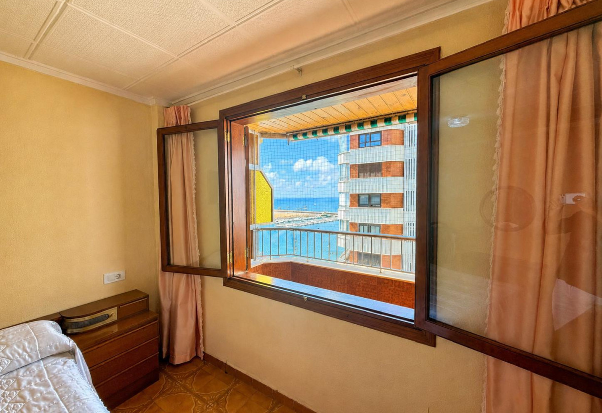 Sale · APARTAMENTO · Torrevieja · Playa del Acequión