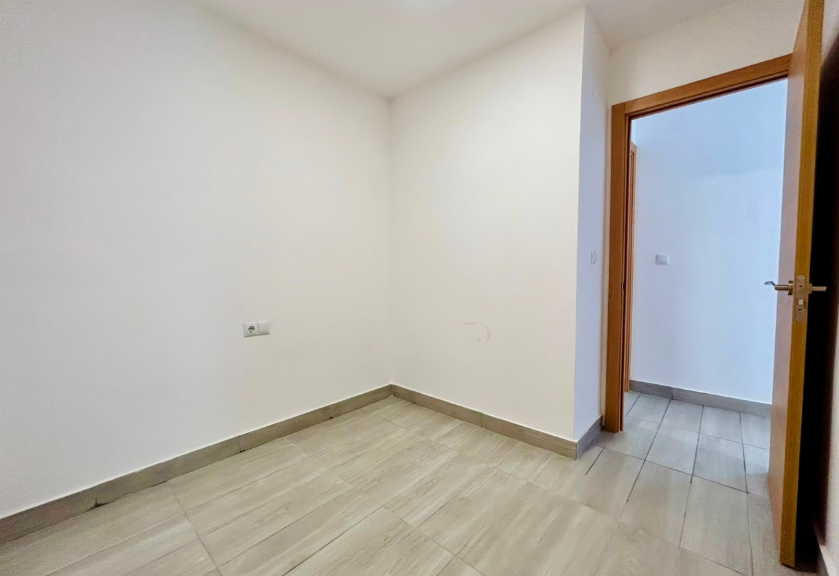 Sale · APARTAMENTO · Torrevieja Centro · Torrevieja