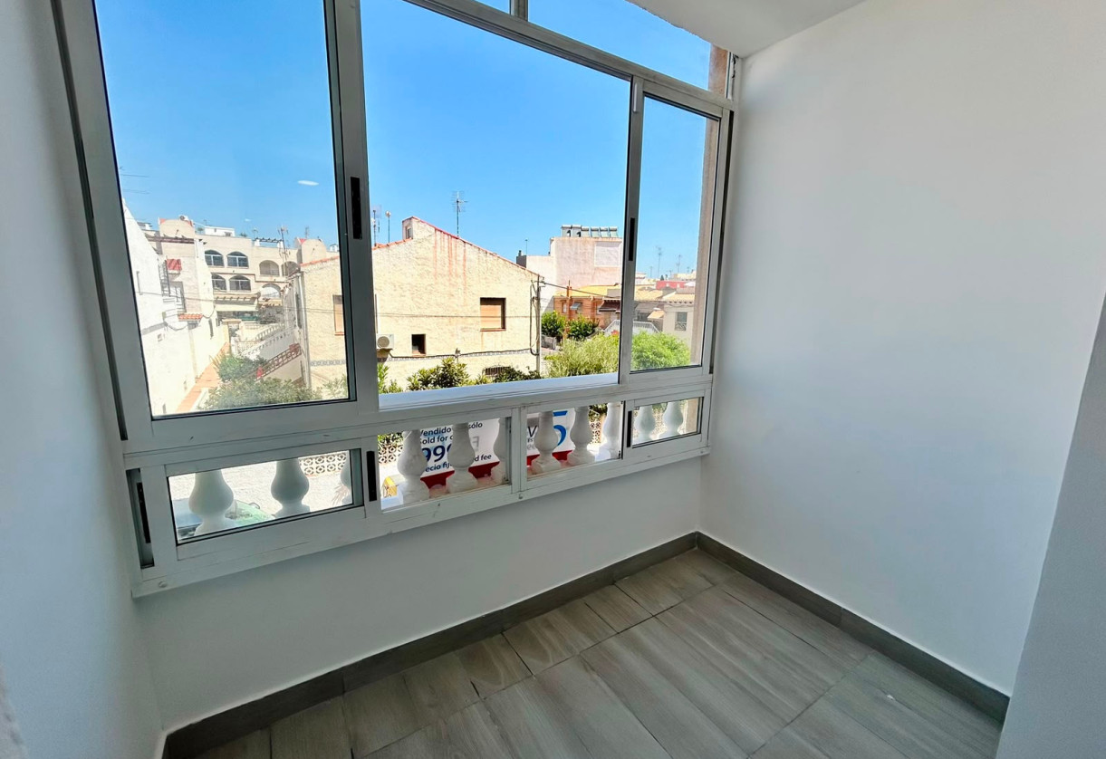 Sale · APARTAMENTO · Torrevieja Centro · Torrevieja