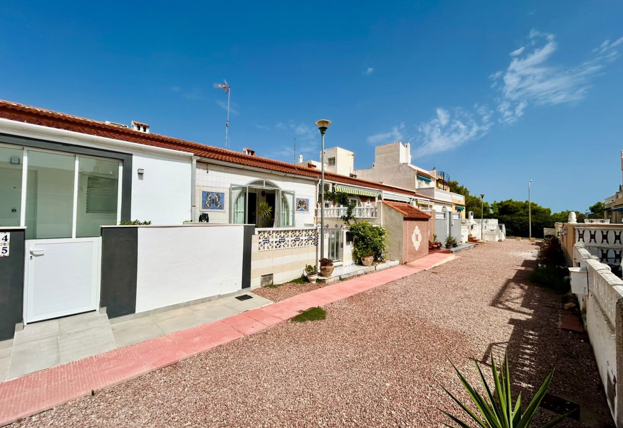 Sale · Bungalow · La Siesta - El Salado - Torreta · La Siesta