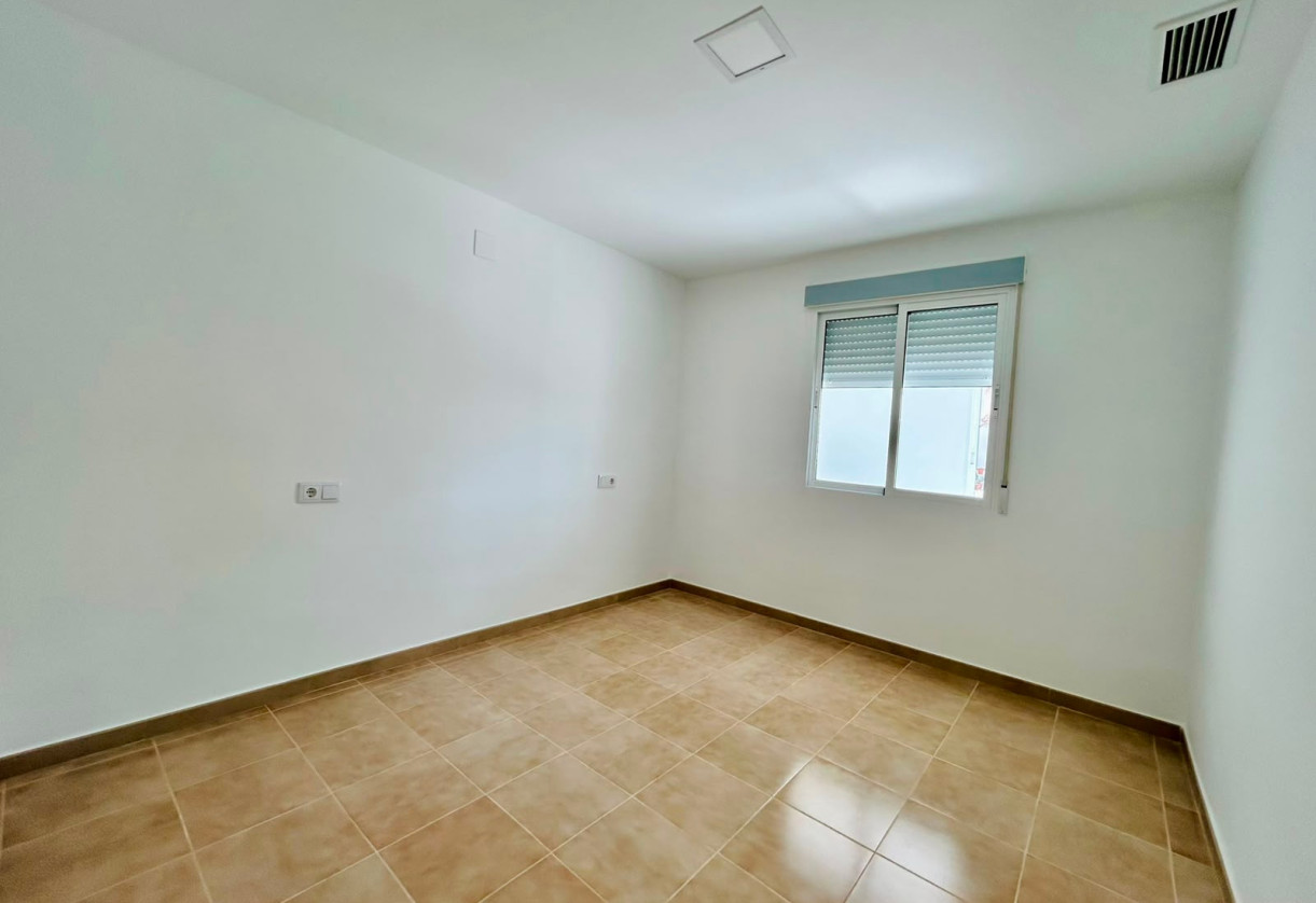 Sale · Bungalow · La Siesta - El Salado - Torreta · La Siesta