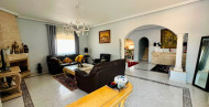 Sale · - VILLA · Orihuela · Los Balcones