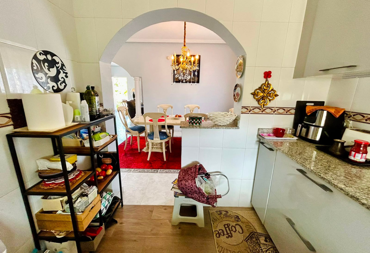 Sale · - VILLA · Orihuela · Los Balcones