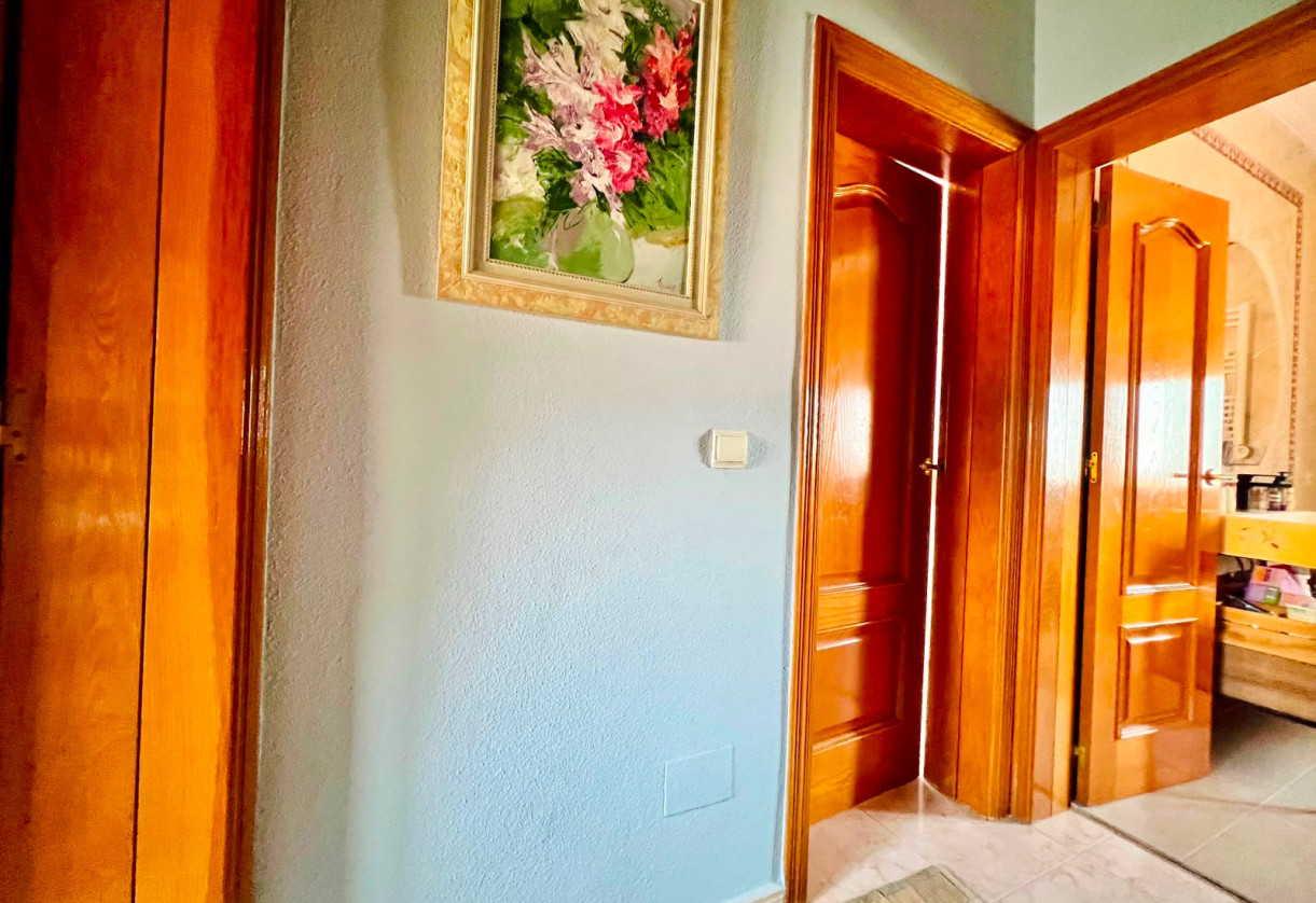 Sale · - VILLA · Orihuela · Los Balcones