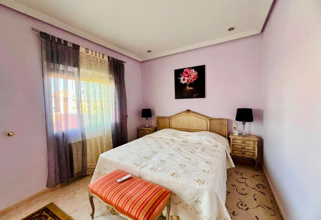 Sale · - VILLA · Orihuela · Los Balcones