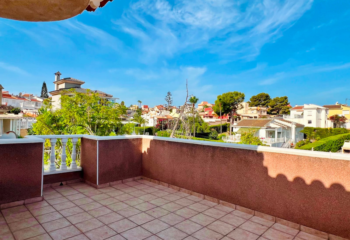 Sale · - VILLA · Orihuela · Los Balcones
