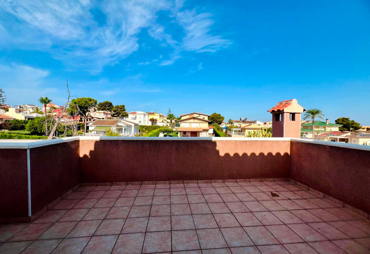 Sale · - VILLA · Orihuela · Los Balcones