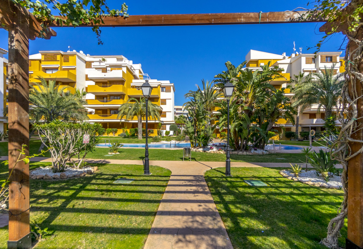 Sale · Apartment · Torrevieja · Punta Prima