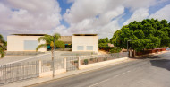 Sale · Bungalow · Torrevieja · Playa del Acequión