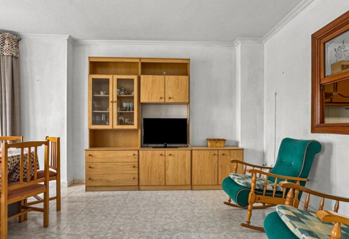 Sale · APARTAMENTO · Torrevieja · Playa de los Locos