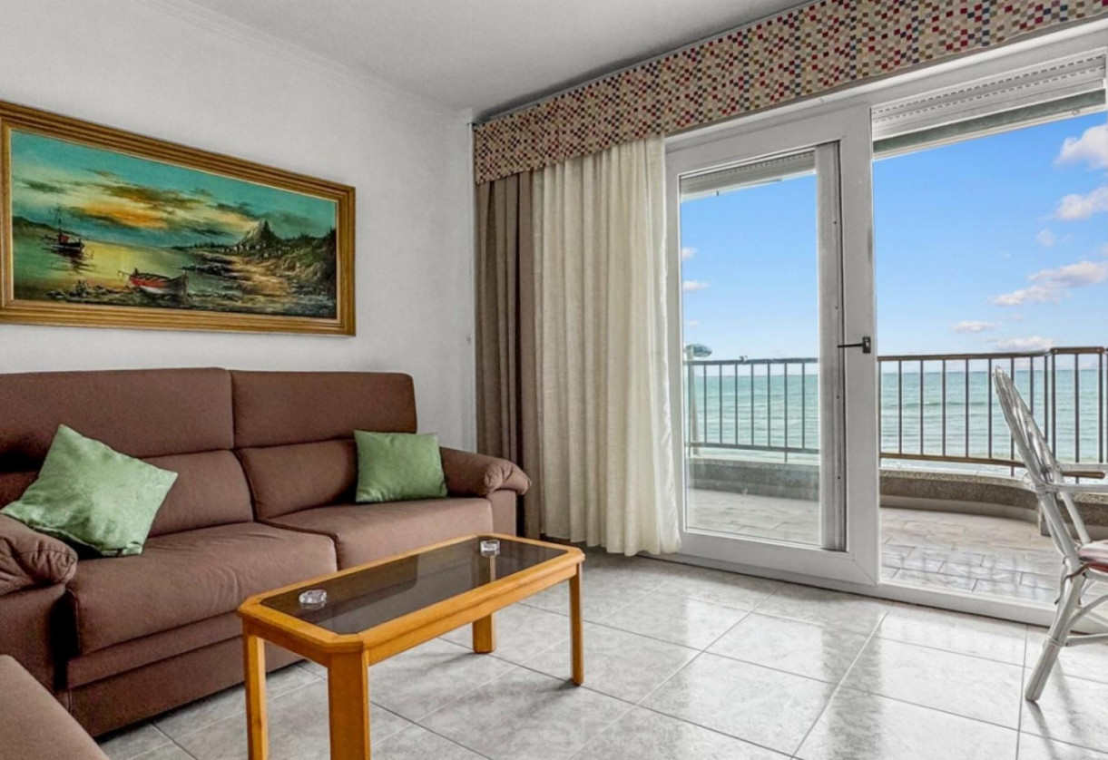 Sale · APARTAMENTO · Torrevieja · Playa de los Locos
