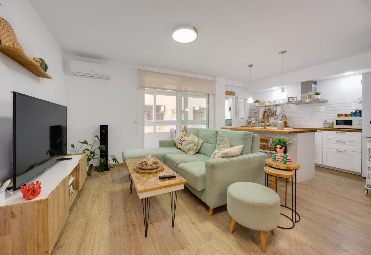 Sale · APARTAMENTO · Torrevieja · playa de los naufragos