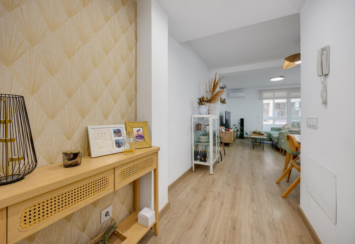 Sale · APARTAMENTO · Torrevieja · playa de los naufragos