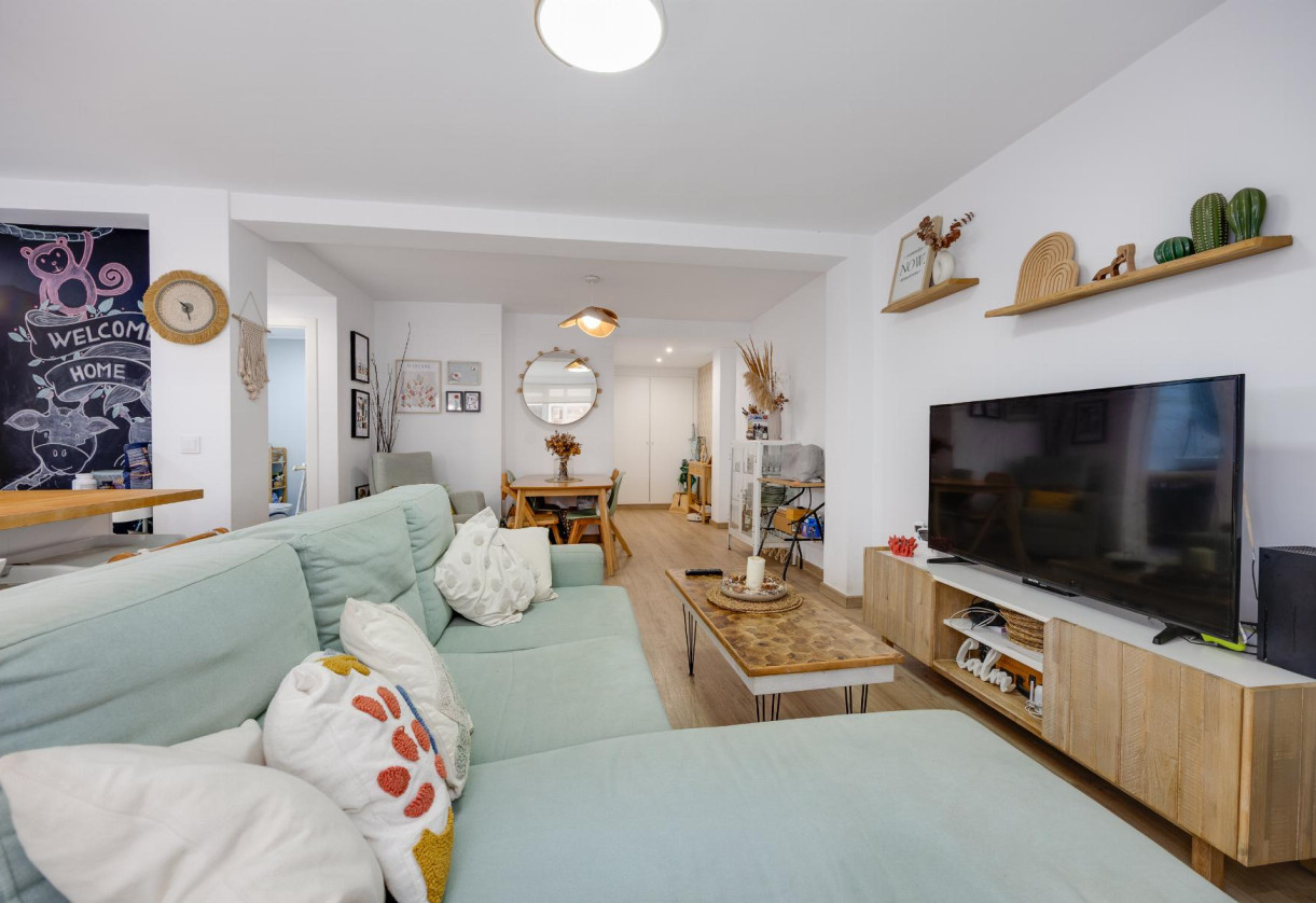 Sale · APARTAMENTO · Torrevieja · playa de los naufragos