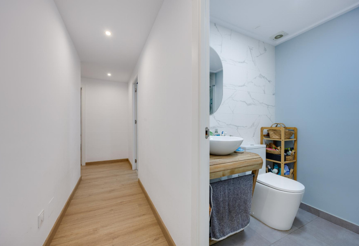 Sale · APARTAMENTO · Torrevieja · playa de los naufragos