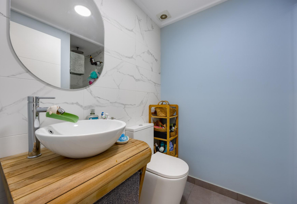 Sale · APARTAMENTO · Torrevieja · playa de los naufragos