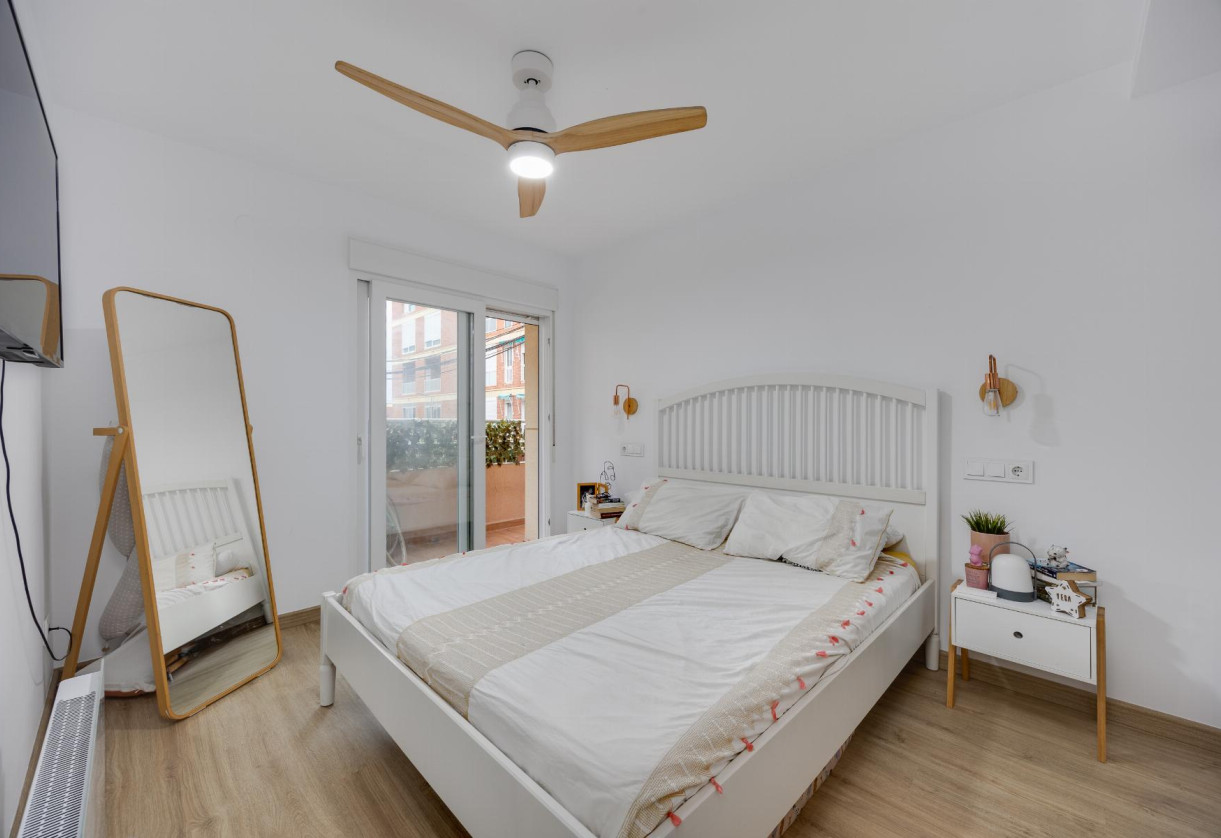 Sale · APARTAMENTO · Torrevieja · playa de los naufragos