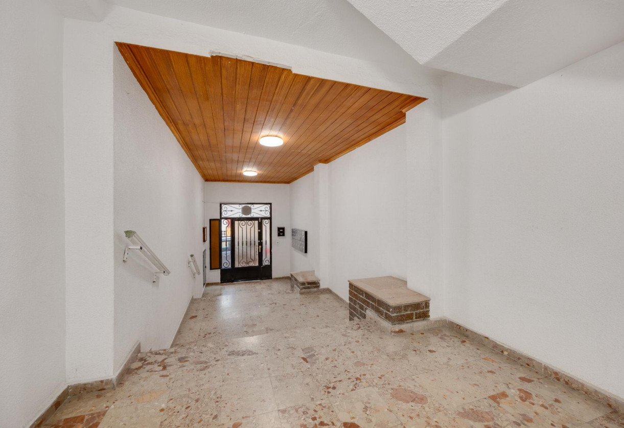 Sale · APARTAMENTO · Torrevieja · playa de los naufragos