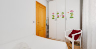 Sale · APARTAMENTO · Torrevieja · Playa del Acequión