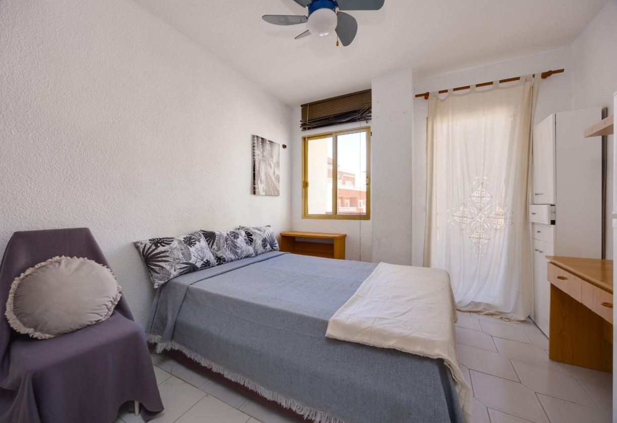 Resale · Studio · Torrevieja