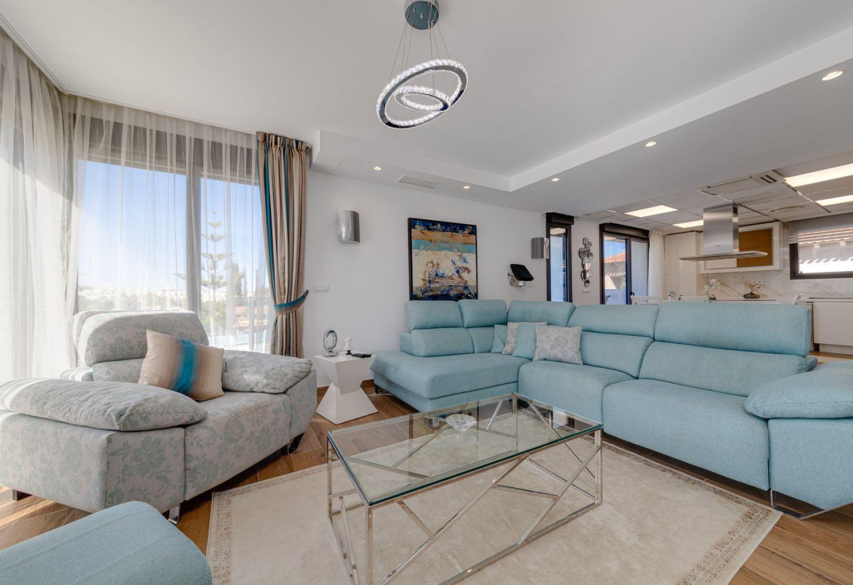 Rynek wtórny · Villa · Torrevieja · Los balcones