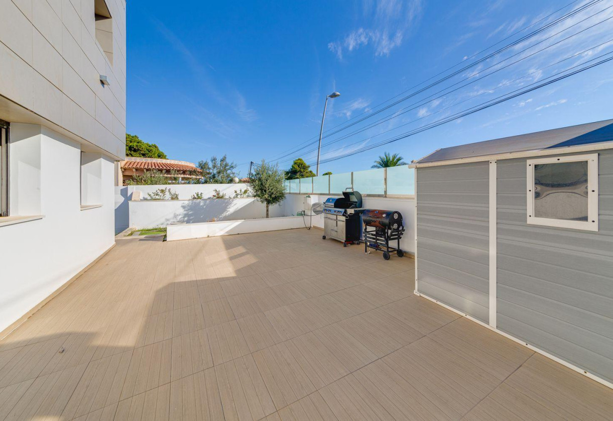 Rynek wtórny · Villa · Torrevieja · Los balcones