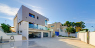 Rynek wtórny · Villa · Torrevieja · Los balcones